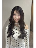アンビス(1bis)&nbsp;小顔見せが叶う韓国風ふわふわ内巻きヘア