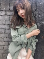 キーダ(KEEDA)&nbsp;秋にぴったり動きのあるハイライトカラー