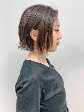 テトヘアー(teto hair) bob(前下がりボブ、外ハネ、切りっぱなしボブ)
