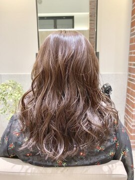 クアトログランシュ 水戸店(QUATRO×GranCieux) ライトベージュ★QUATRO★