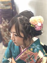 モアヘアー(MORE-HAIR)&nbsp;編み込みシニヨン