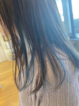 クイントネオリーブ 自由が丘正面口店(quint:neolive) quint neolive インナーカラー　ブルー