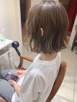 切りっぱなしのほつれほつれボブ