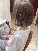 切りっぱなしのほつれほつれボブ