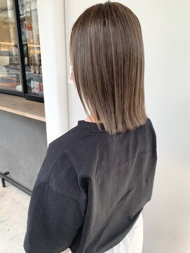 オブ ヘアー 自由が丘 ウエスト(Of HAIR WEST) アッシュベージュカラー/アッシュオリーブ/グレージュアッシュ