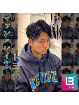 レジット メンズ ヘアサロン(LEGIT MEN's HAIR SALON) マッシュレイヤーの七三分けスタイル