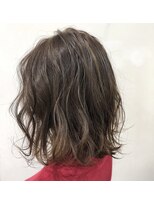 アリーズ シブヤ(ALLYS shibuya)&nbsp;大人可愛い ベージュカラー ハイライトカラー