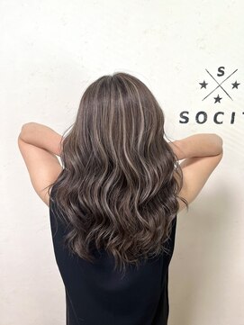 ヘアーアンドスパソシット(HAIR&SPA SOCIT) ベージュコントラストハイライト