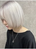 スノーホワイトナチュラルボブ