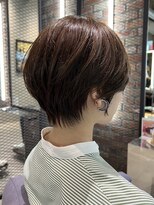 ベイショア(Bay Shore NY)&nbsp;前下がりショート/丸みボブ