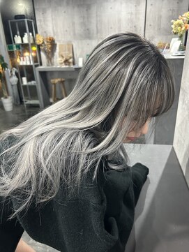 レゴリス(REGOLITH) シャドウルーツ