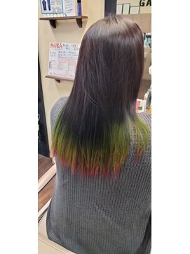 ガーデン ヘアー デザイン(GARDEN Hair Design) ラインカラー、セミロング