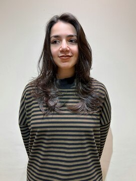 ビーハイブアヴェダ PARCO2店(BEHIVE AVEDA) 全方向KAWAIIレイヤーカット/sakuya