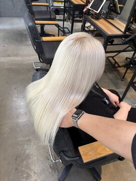 スオーノ(SUONO) ホワイトブロンド