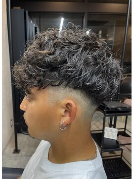 MEN’S HAIR/サーフカール/刈り上げセンター/千葉駅