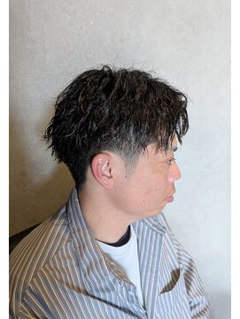 ワンワンオー バーバーショップ コンチネンタル(@110 BARBER SHOP continental) ツイストスパイラルパーマ