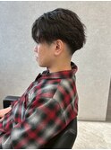 刈り上げセンターパート/波巻きツイストスパイラル/伊勢崎