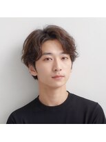 リコヘアー(LiCO HAIR)&nbsp;那覇/刈り上げセンターパート/波巻きツイストスパイラル