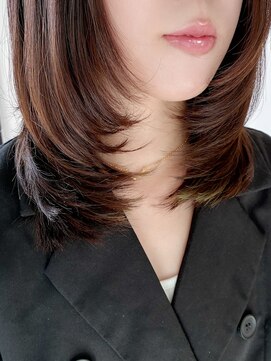 ルヴェール 北方店(LeVert) くびれレイヤー×大人ミディアム