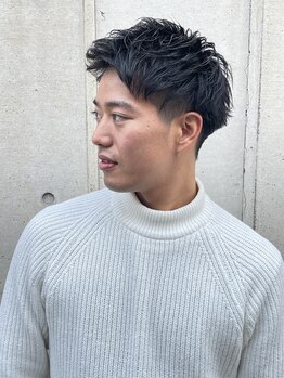 グラスヘア 流川店(Grass Hair)の写真/清潔感&好印象に見えるパーマが得意。スーツにも似合うスタイルが叶う!忙しい朝も簡単にセット◎