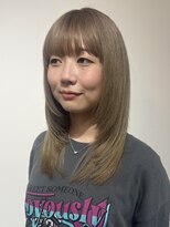 コス(KoS)&nbsp;ワンカールで可愛いレイヤーカット