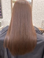 ヘアーアンドビューティーソレイユ&nbsp;オイルカラーで艶たっぷり、ダメージ軽減、色持ちアップ