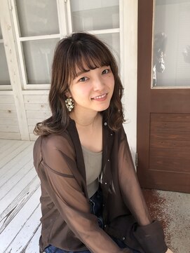 リラ バイ クオーレ(LIRA by CUORE) ゆるふわミディアム