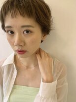 バズ(BUZZ) オン眉マッシュショート×マロンベージュ★鈴木千裕