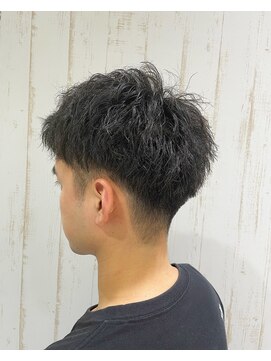 ルシール バイ アリア(Lucir by aria) 刈り上げショート