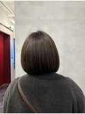 秋冬はツヤで勝負のボブスタイルがマスト