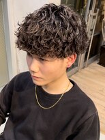 フィフス 原宿(fifth)&nbsp;波巻きスパイラルパーママッシュショート無造作パーマ刈り上げ