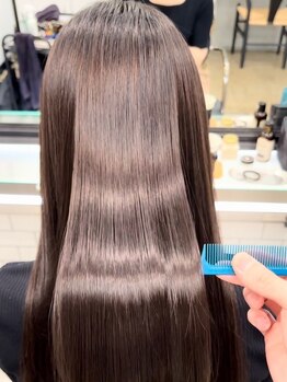 リトマス 二子玉川(litmus)の写真/【髪質改善トリートメント】繰り返すカラーや毎日のアイロン等で蓄積したダメージ毛も艶髪へと導きます。
