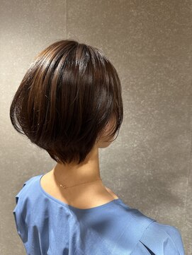 ヘアーアンドライフ ブランシェ(HAIR&LIFE Branche) ショートで女性らしさを