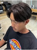 ニュアンスパーマセンターパート毛流れパーマメンズヘア波巻き