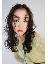 スニュウ(snuw)&nbsp;レイヤーカット/透明感カラー