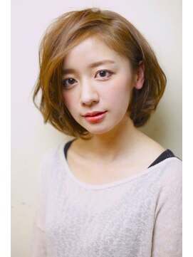 プラスワン 自由が丘(+ONE) 【+ONE 自由が丘】ヌーディーベージュ☆ニュアンスカールボブ