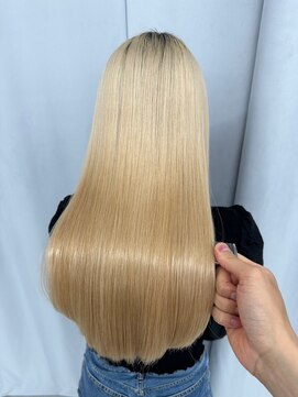 キュア 表参道(CURE) ブリーチ毛でも自然にまとまる美髪矯正