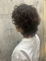 ソルト(Salt)&nbsp;オン眉ウルフ×くるくるパーマ