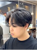 韓国風センターパート/シルバー/ハイライト/メッシュ/刈り上げ