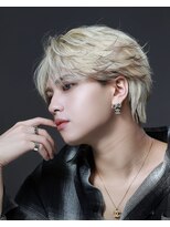 リップス 吉祥寺店 (LIPPS) サンウォン風ホワイトブロンドセンターパートエンドカラー