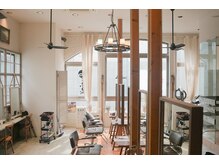 ルチア ヘア ステラ 京都店(Lucia hair stella)の雰囲気（子連れの方もゆっくりと店内でお過ごしいただけます◎）