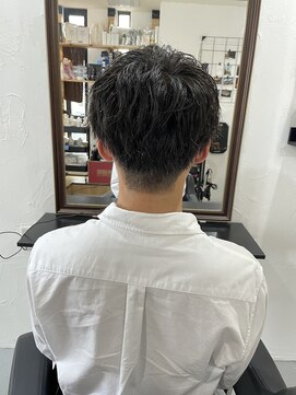 ザワン(The one) 後ろ姿