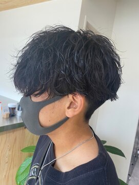 クオル 立川(QOL) 波巻きスパイラルツイストスパイラルパーママッシュメンズヘア