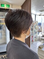 クオリス 上板橋店(QUALIS)&nbsp;30代40代50代ハンサムショート/明るい白髪染め