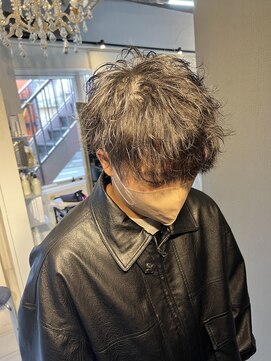 アイズ 海老名(AIZU) スパイラルパーマ