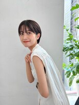 ジョエミバイアンアミ(joemi by Un ami)&nbsp;【joemi】斜めバンググレージュカラーシルキーベージュ(小倉太郎