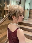ヘアアレンジミルクティーベージュレイヤーカット10代20代