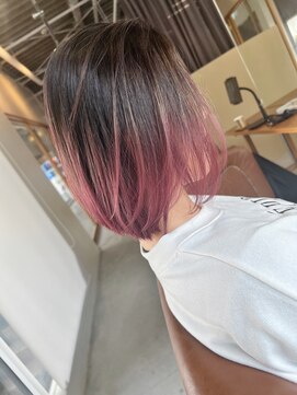 ルイス(Luis) バレイヤージュ×ローズ