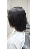 ショートボブ