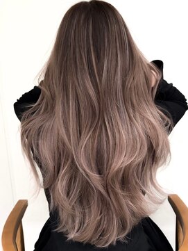 ネイロ バイ ジルブラン 葛西(NeiRo by JIL BLAN) ハイライト白髪ぼかしダブルカラーインナーカラーショートボブ